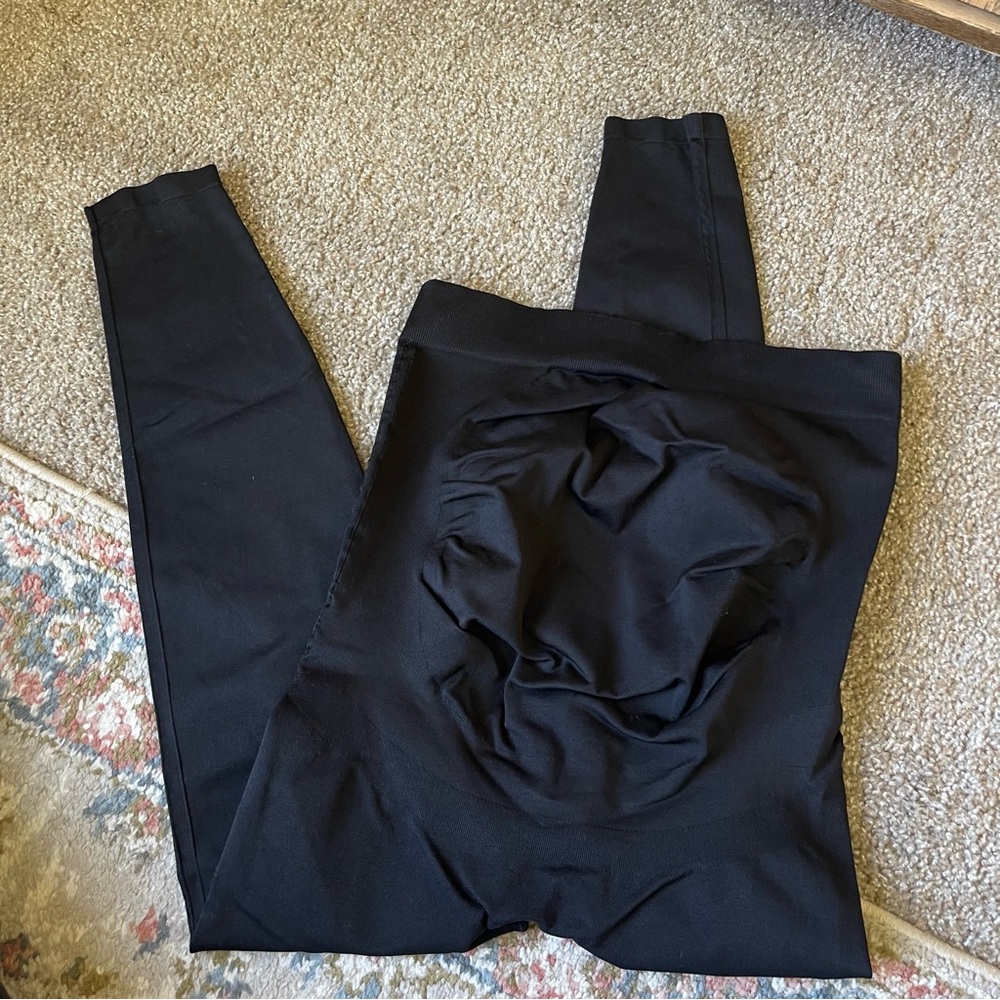 Blanqi Black maternity Leggings - Picture 2 of 4